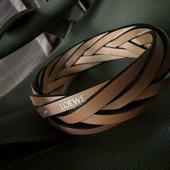 Loewe Braided Bangle in Classic Calfskin - Tan Size M - Picture 2 of 7